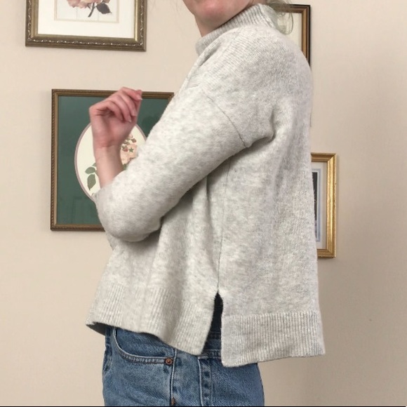 Loft light gray turtleneck - Picture 2 of 3